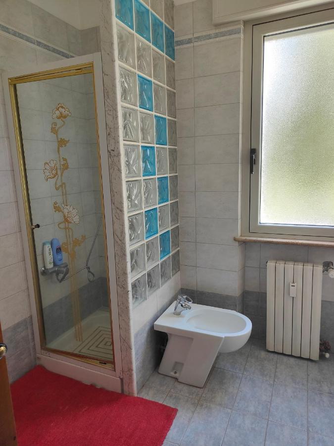 Apartamento Lara'S House Verona Exterior foto
